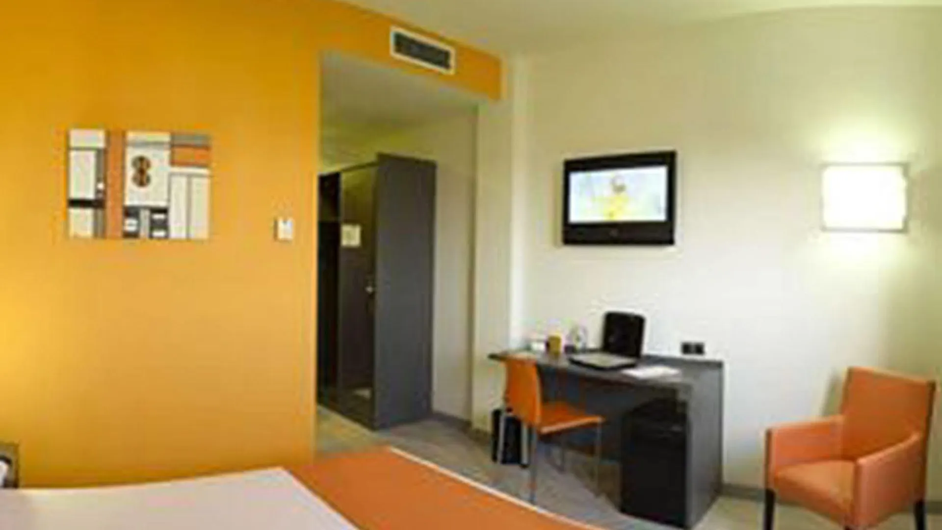 Hotel Venture Sant Cugat Sant Cugat del Valles 3*,